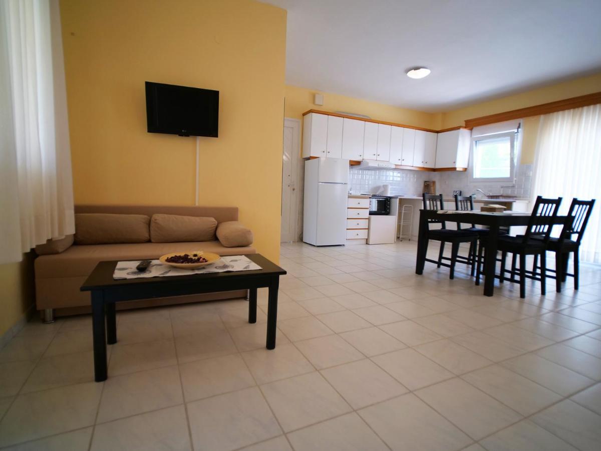 Sithonia Lodge Метаморфоси Екстериор снимка
