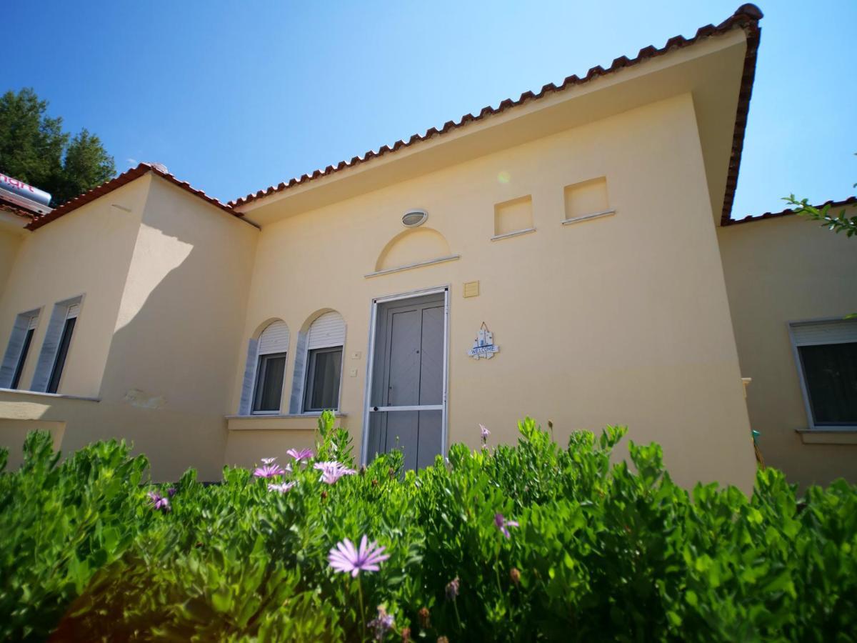 Sithonia Lodge Метаморфоси Екстериор снимка