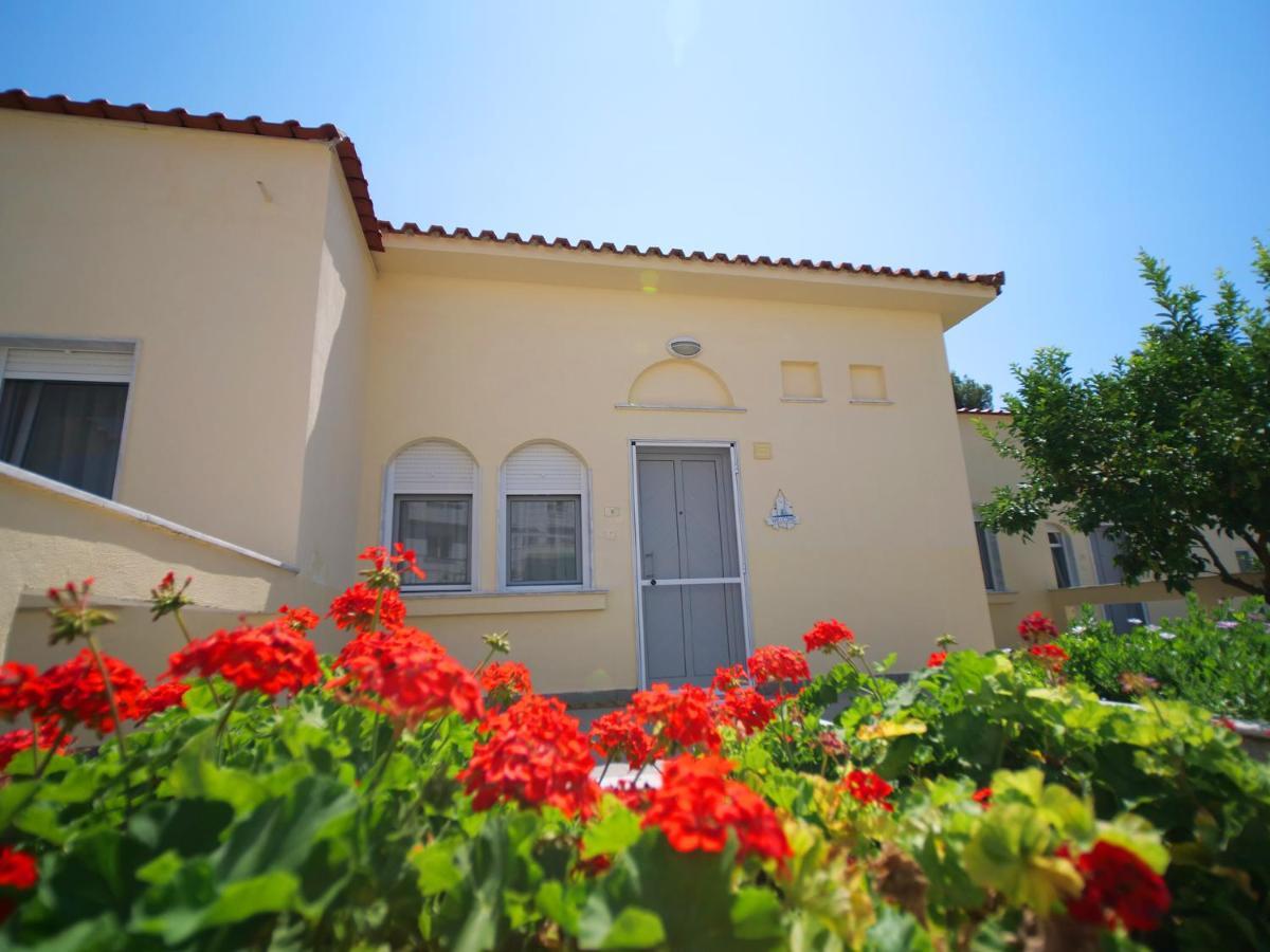 Sithonia Lodge Метаморфоси Екстериор снимка